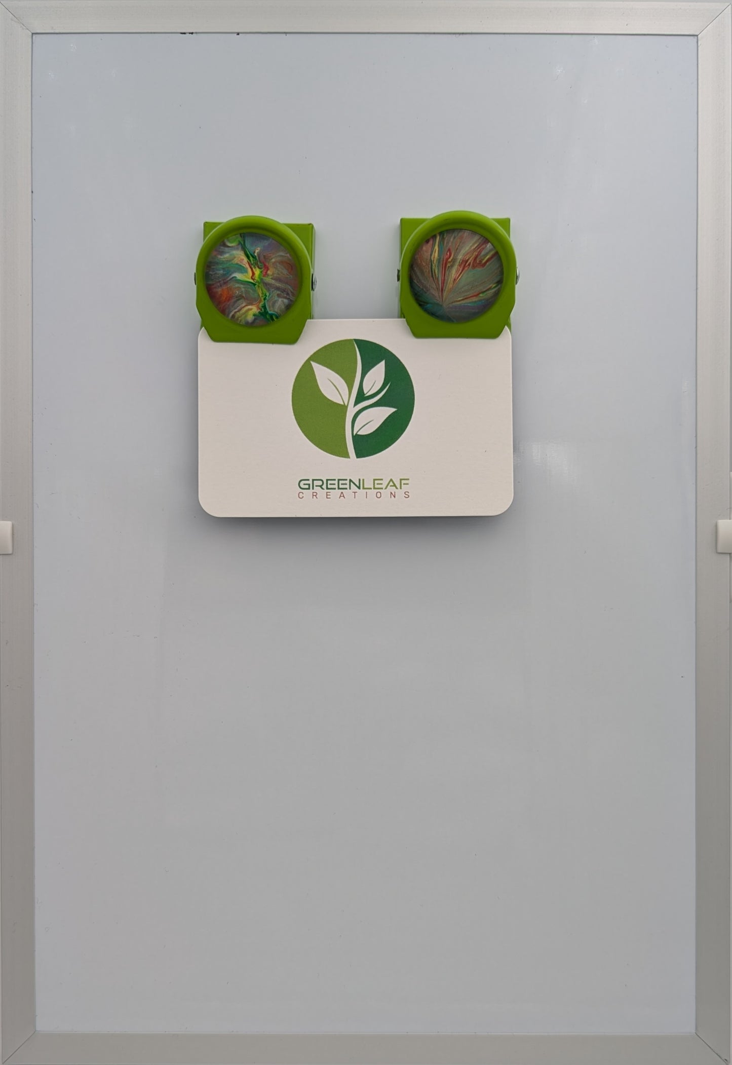 Nebula Bloom – Clip Magnet