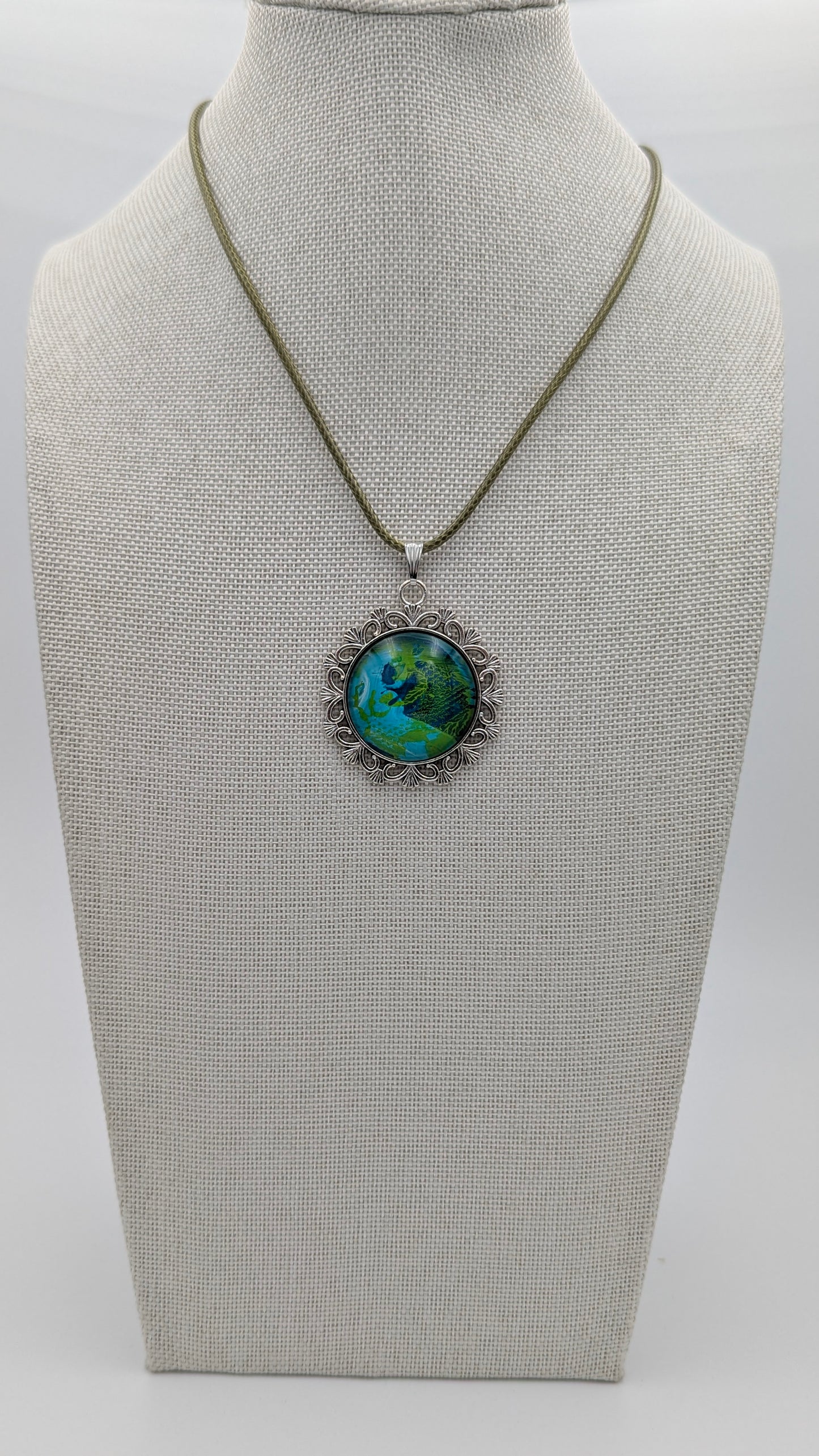 Verdant Tide – Necklace