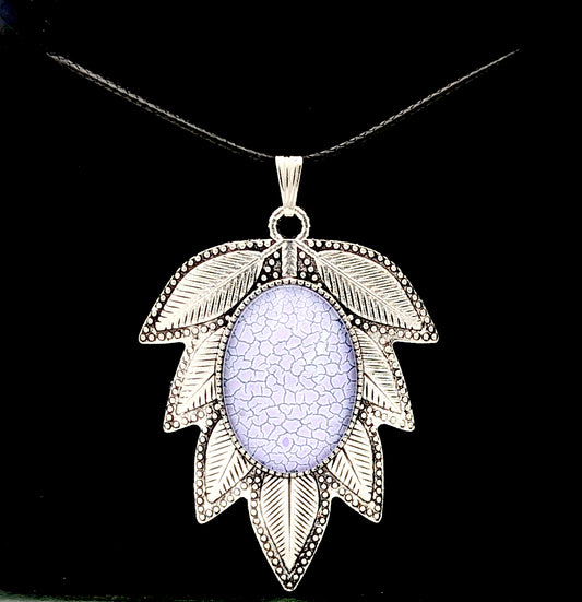 Quiet Bloom - Necklace