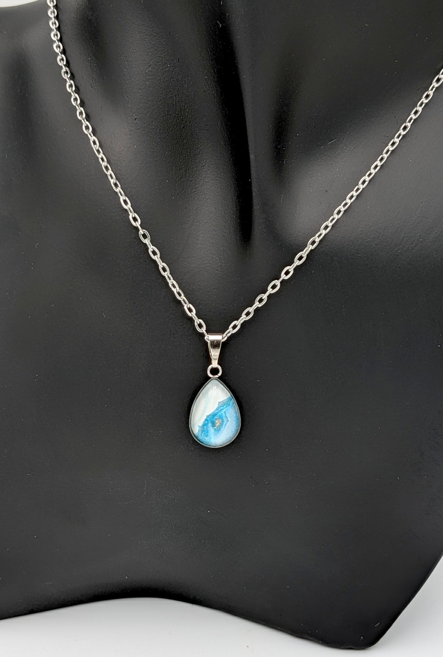 Glacial Tide - Necklace