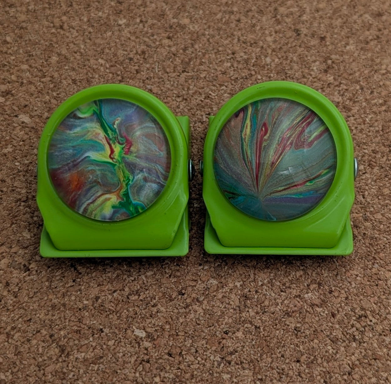 Nebula Bloom – Clip Magnet