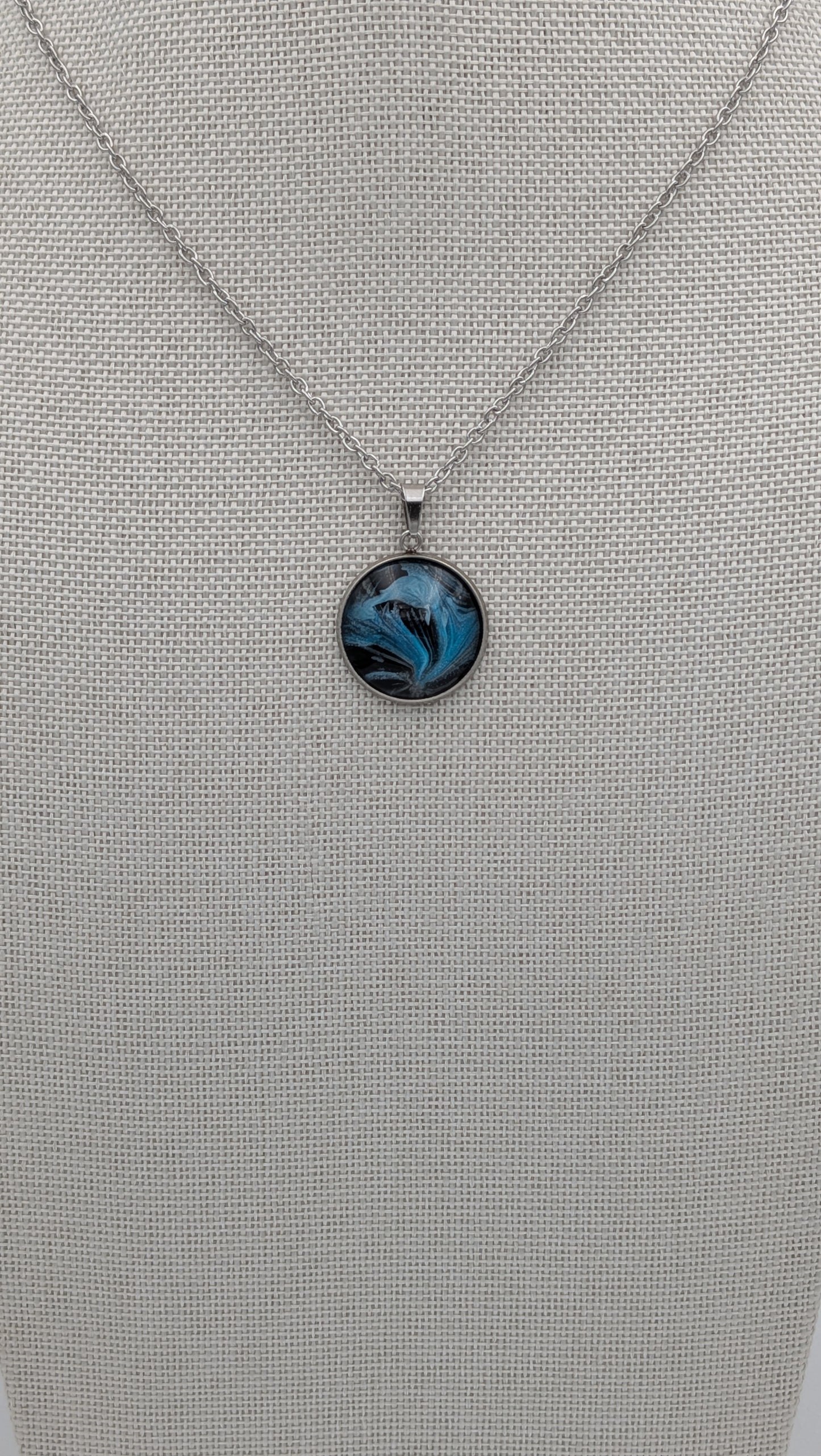Winter Wave - Necklace