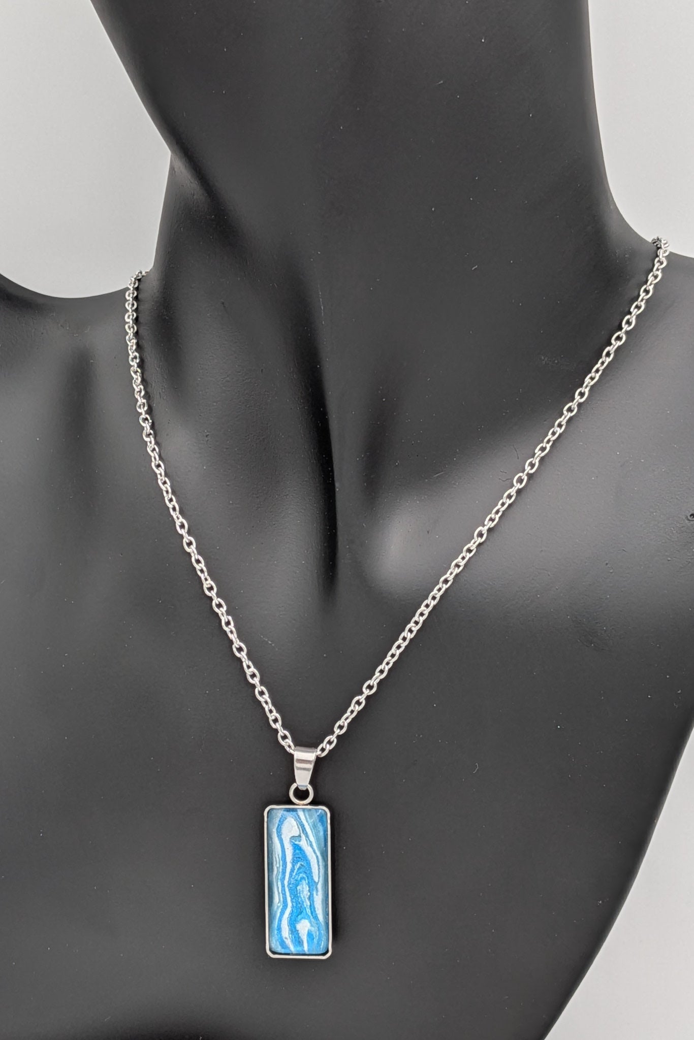 Peppermint Twist - Necklace
