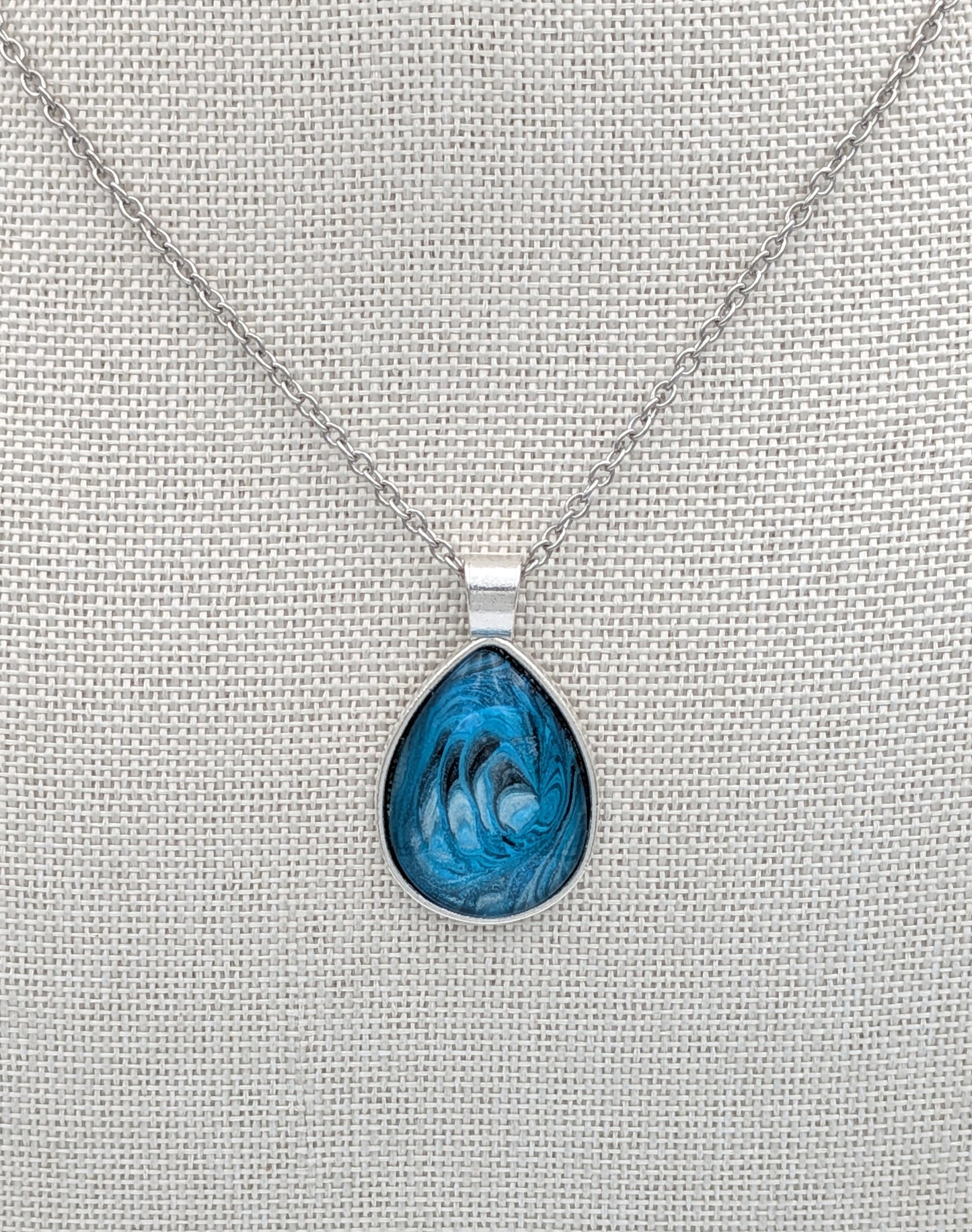 Blue Grotto - Necklace