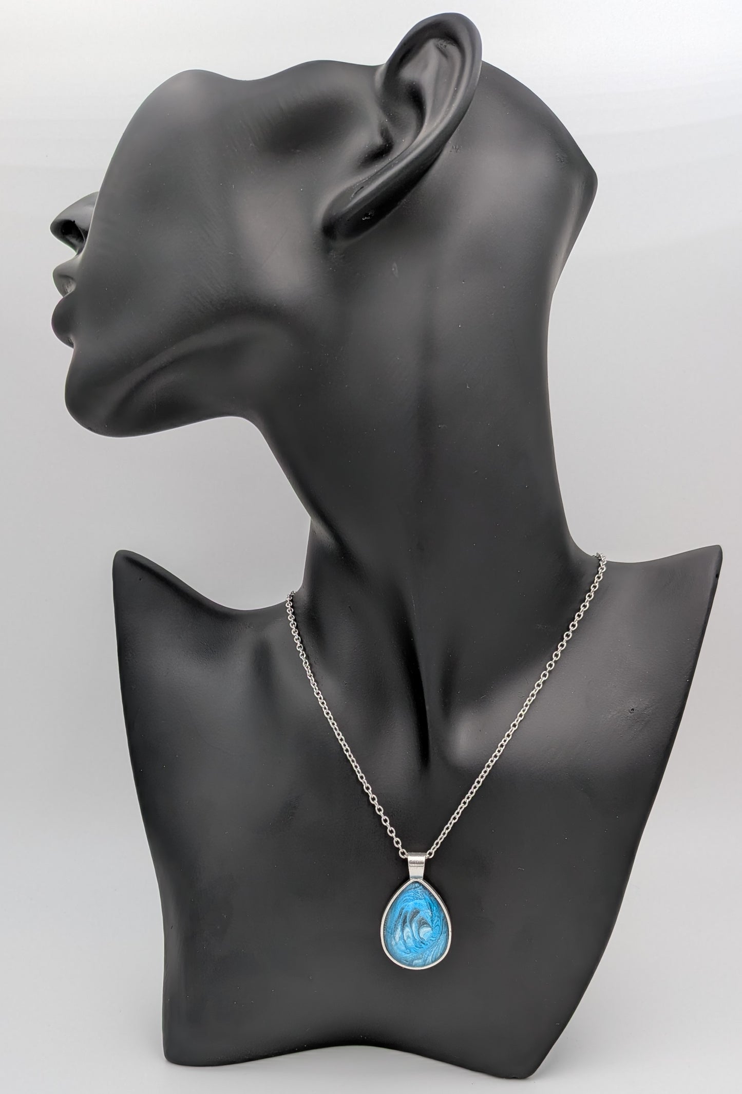 Blue Grotto - Necklace
