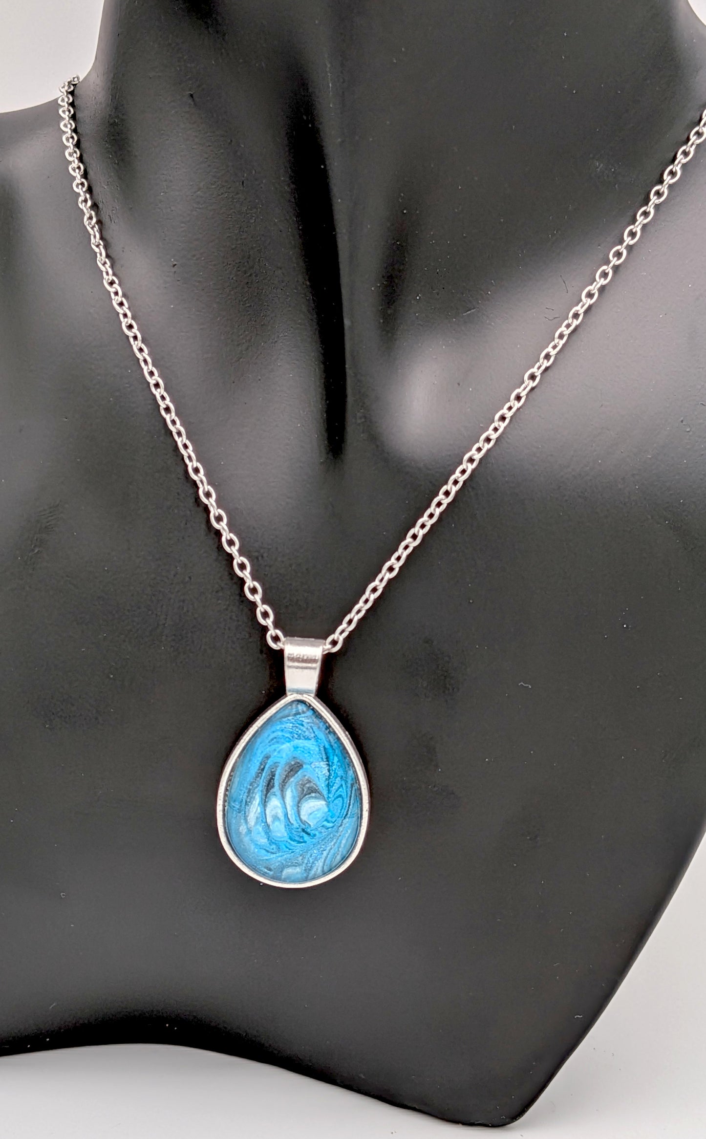 Blue Grotto - Necklace