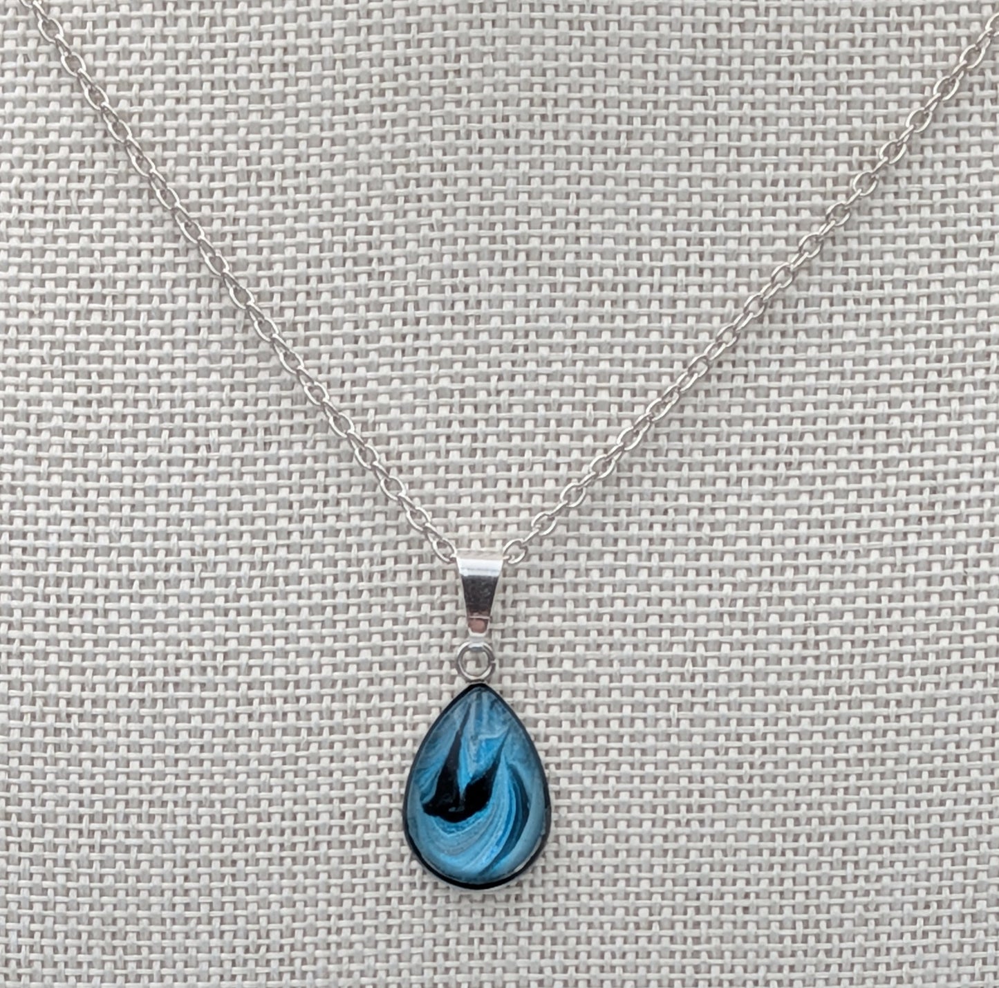 Midnight Flight - Necklace