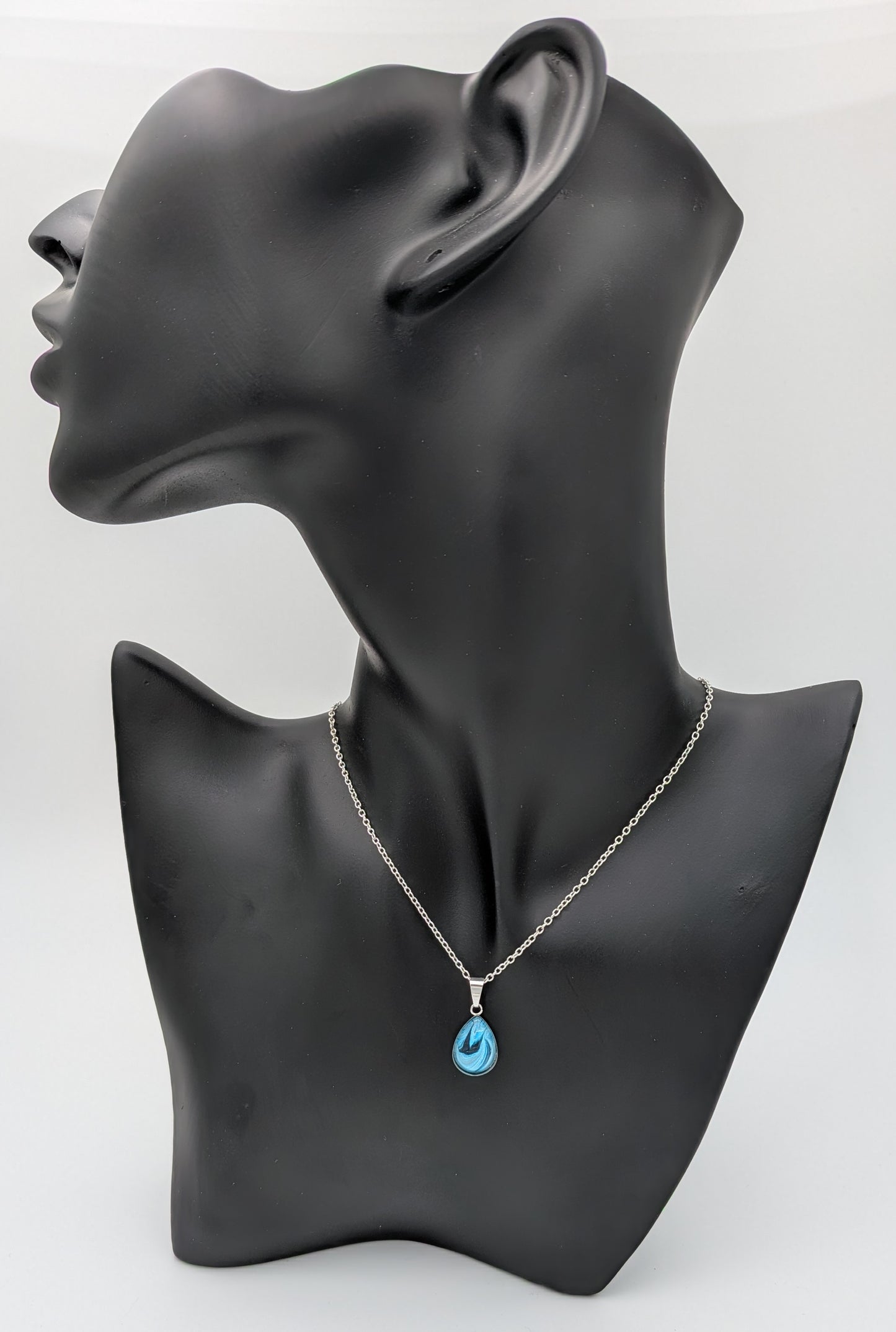 Midnight Flight - Necklace