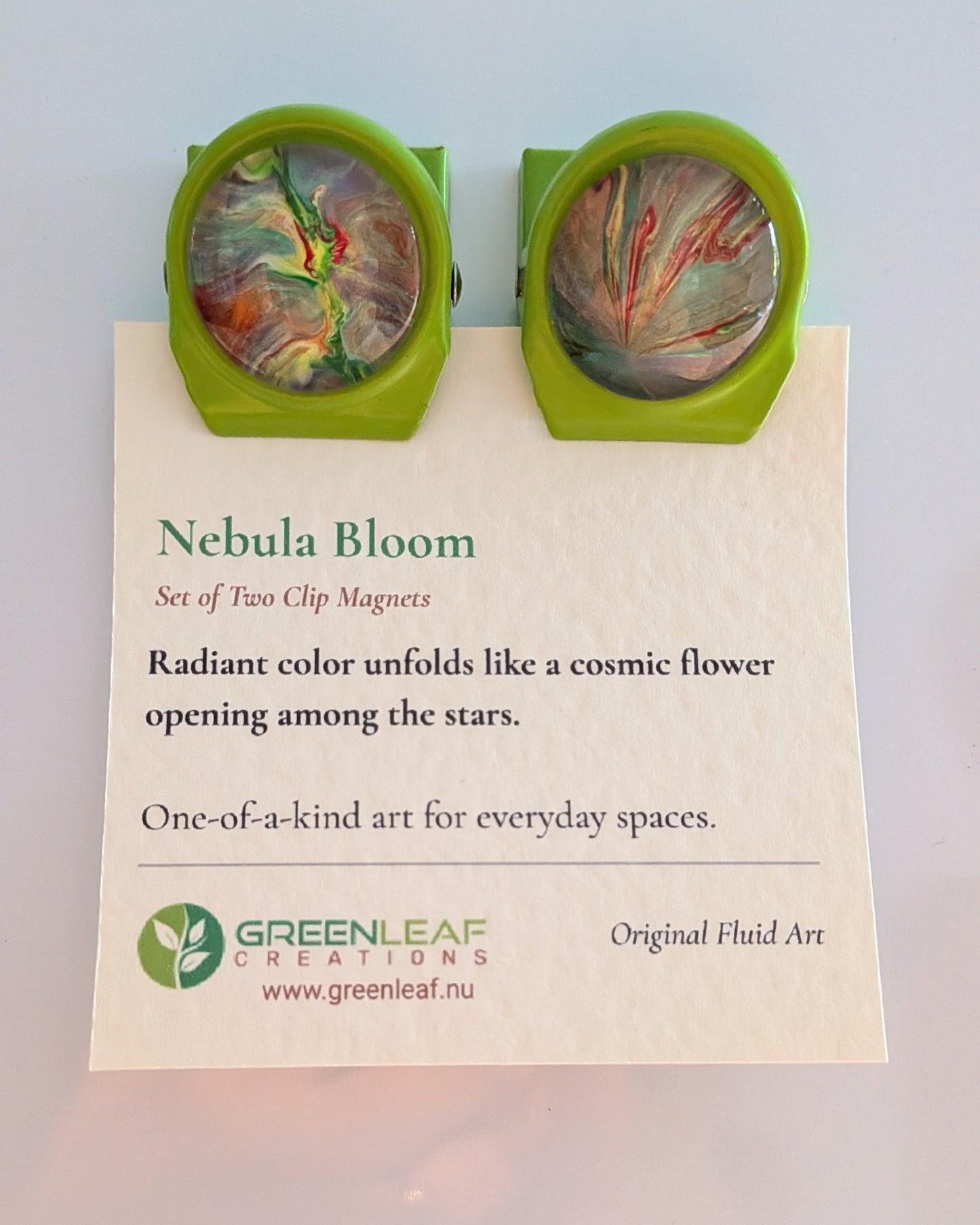 Nebula Bloom – Clip Magnet