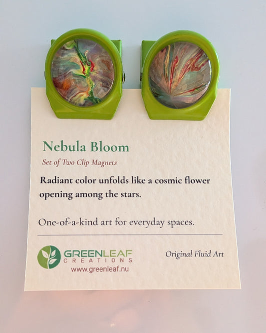 Nebula Bloom – Clip Magnet